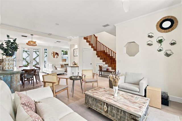 3141 Peachy Street 12, Miami, FL 33133