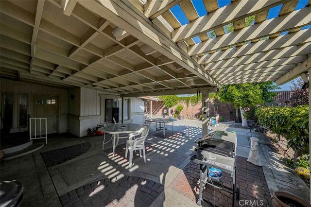 9279 Indiana Avenue, Riverside, CA 92503