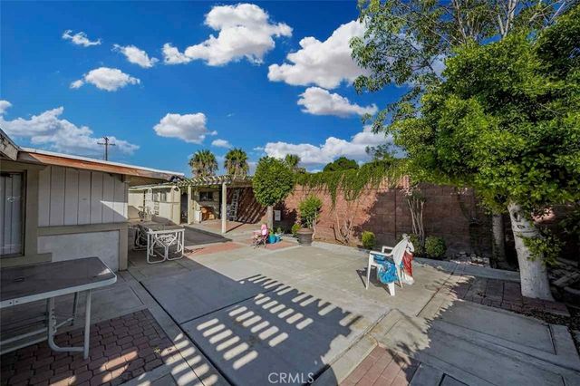 9279 Indiana Avenue, Riverside, CA 92503