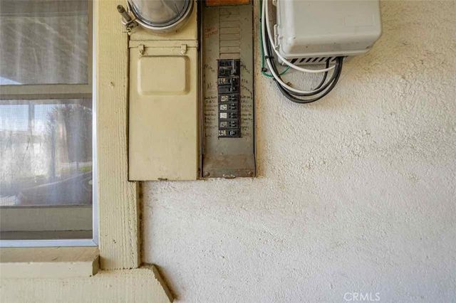 9279 Indiana Avenue, Riverside, CA 92503