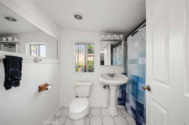 9279 Indiana Avenue, Riverside, CA 92503
