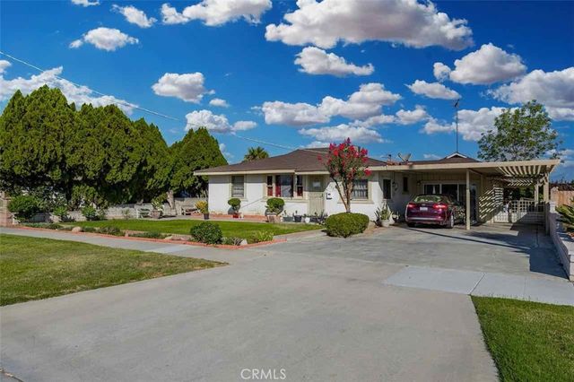 9279 Indiana Avenue, Riverside, CA 92503