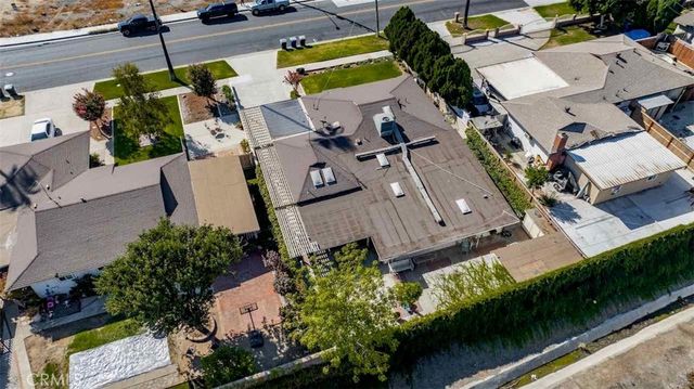 9279 Indiana Avenue, Riverside, CA 92503
