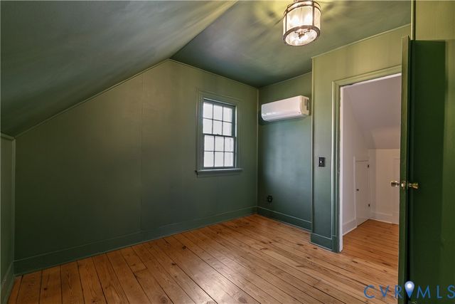 2707 Kenwood Ave, Henrico, VA 23228