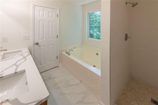 7830 Capps Ferry Road, Douglasville, GA 30135