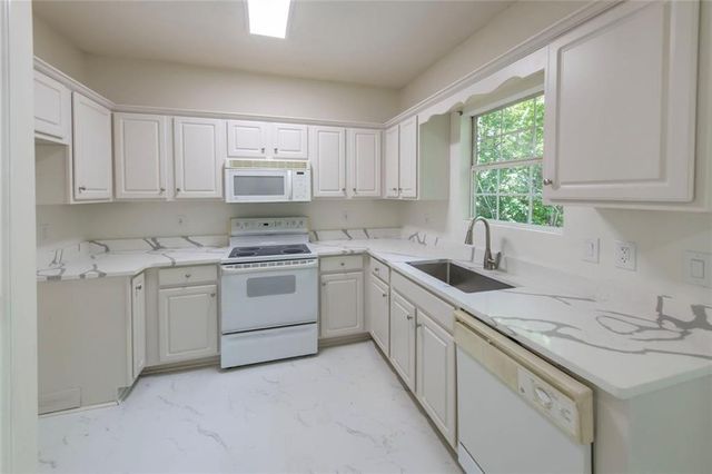 7830 Capps Ferry Road, Douglasville, GA 30135