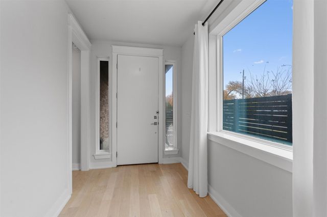 5002 Pecan Springs RD 1, Austin, TX 78723