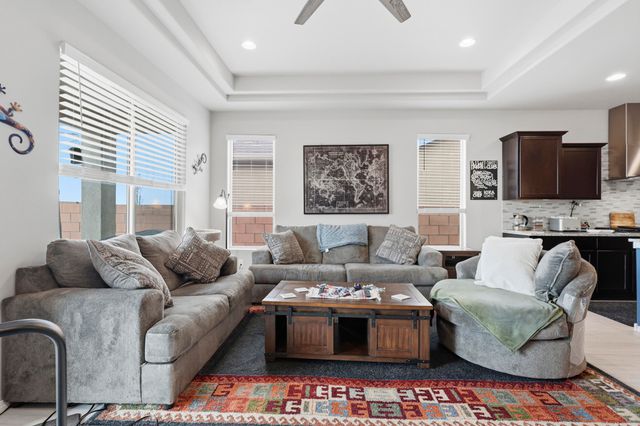 4245 Crowned Eagle Loop NE, Rio Rancho, NM 87144