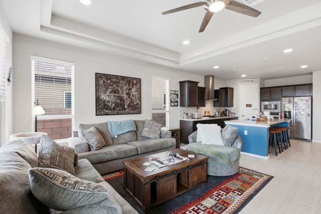 4245 Crowned Eagle Loop NE, Rio Rancho, NM 87144