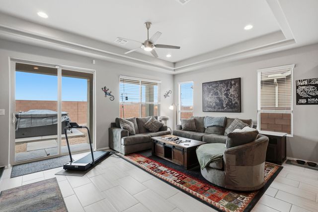 4245 Crowned Eagle Loop NE, Rio Rancho, NM 87144