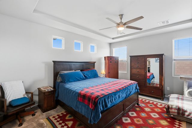 4245 Crowned Eagle Loop NE, Rio Rancho, NM 87144