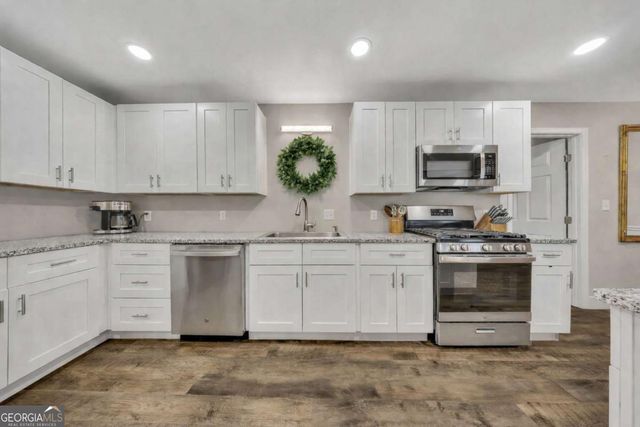 4009 Garden Circle, Acworth, GA 30101