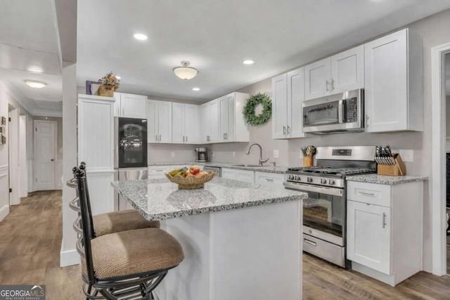 4009 Garden Circle, Acworth, GA 30101
