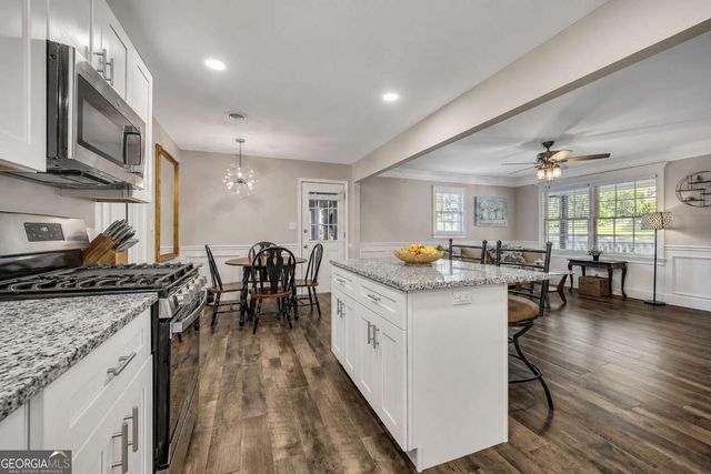 4009 Garden Circle, Acworth, GA 30101
