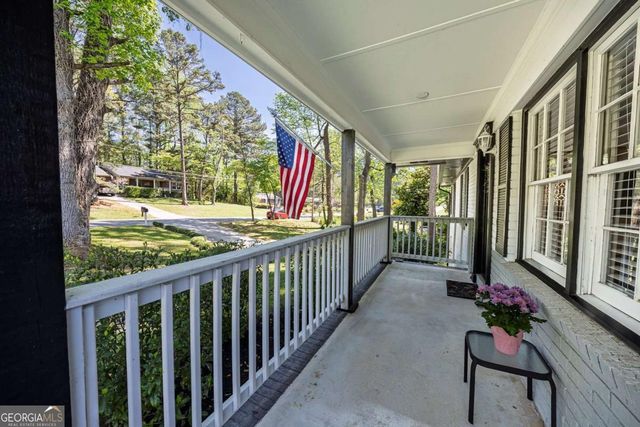 4009 Garden Circle, Acworth, GA 30101