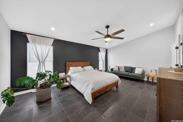 225 HARRIETT DR, San Antonio, TX 78216