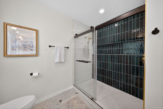 225 HARRIETT DR, San Antonio, TX 78216