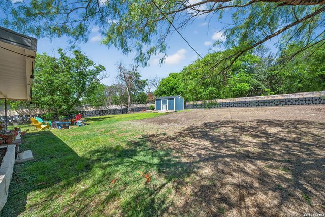 225 HARRIETT DR, San Antonio, TX 78216