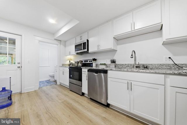 15 MARYLAND AVE, Brunswick, MD 21716