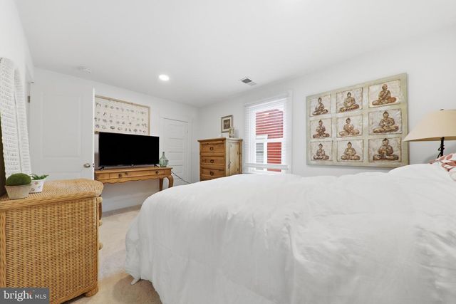 15 MARYLAND AVE, Brunswick, MD 21716