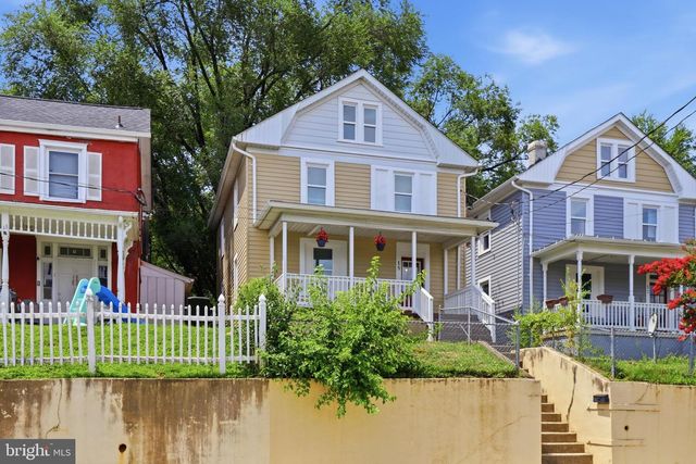 15 MARYLAND AVE, Brunswick, MD 21716