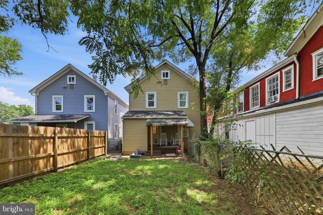 15 MARYLAND AVE, Brunswick, MD 21716