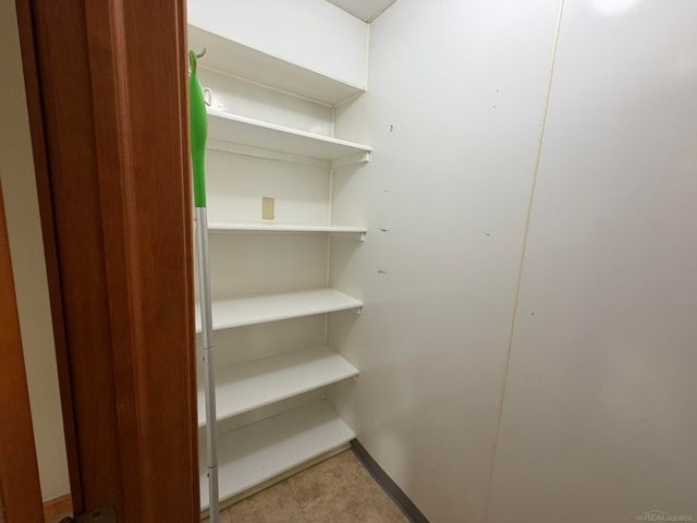 3090 Ripple Way, White Lake, MI 48383