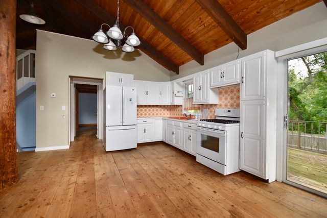 82 Gooseberry, Barnstable, MA 02648