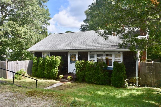 82 Gooseberry, Barnstable, MA 02648