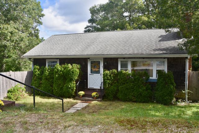 82 Gooseberry, Barnstable, MA 02648