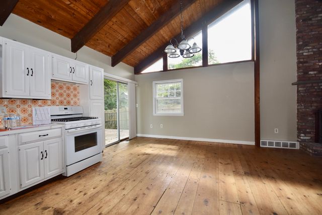 82 Gooseberry, Barnstable, MA 02648