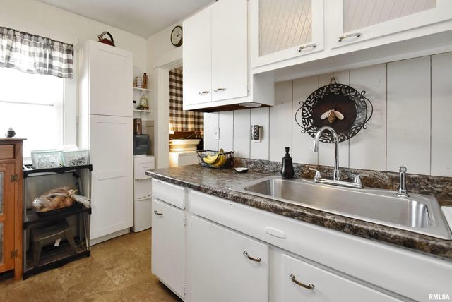 5903 S ADAMS Street, Bartonville, IL 61607