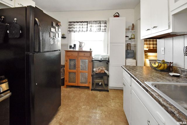 5903 S ADAMS Street, Bartonville, IL 61607
