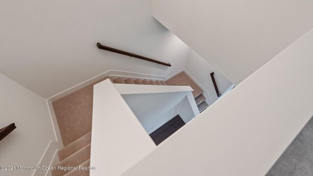10 Mariveles Way, Tinton Falls, NJ 07724