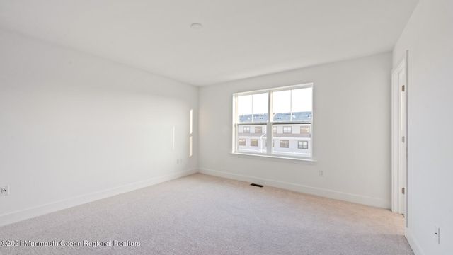 10 Mariveles Way, Tinton Falls, NJ 07724