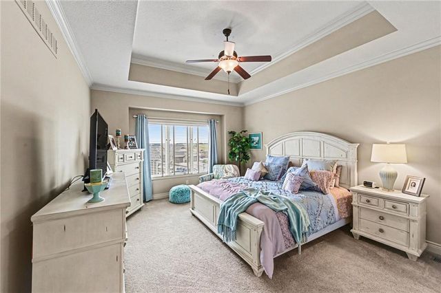 11458 S Waterford Drive, Olathe, KS 66061