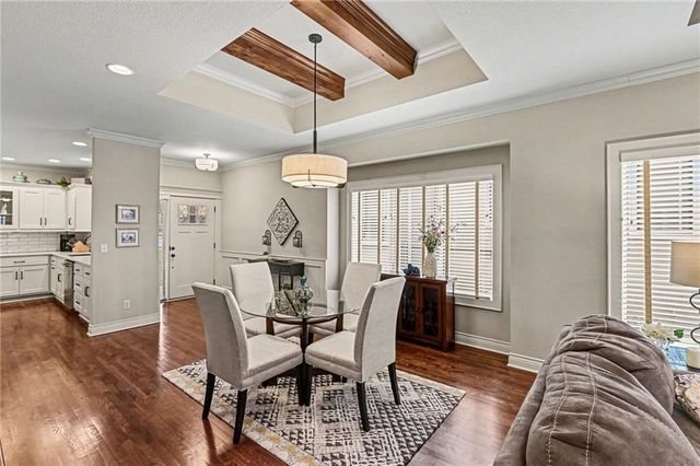 11458 S Waterford Drive, Olathe, KS 66061