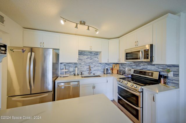 2020 N Atlantic Avenue 209, Cocoa Beach, FL 32931