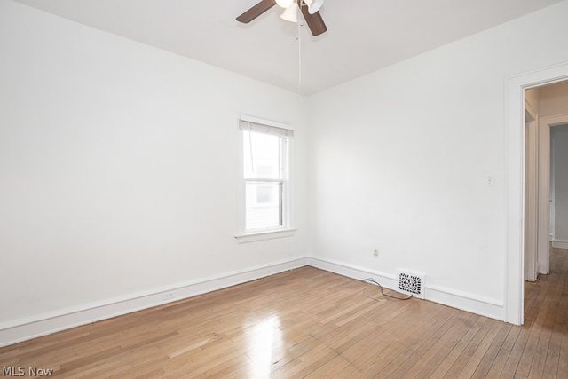 2671 Hampshire Road, Cleveland Heights, OH 44106