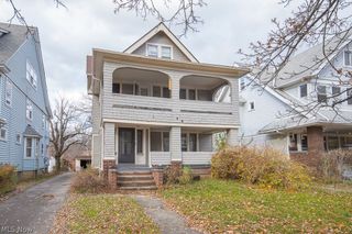 2671 Hampshire Road, Cleveland Heights, OH 44106