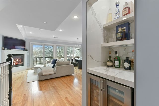 539 Sumner Street B, Boston, MA 02128