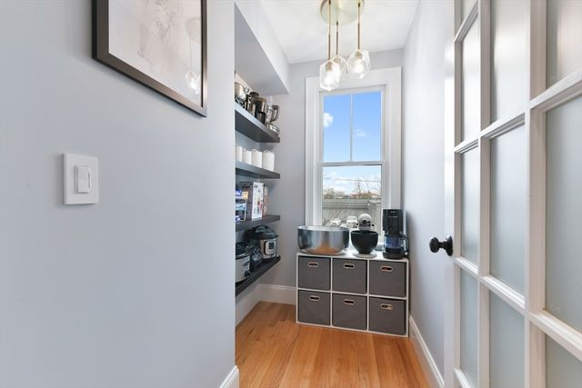 539 Sumner Street B, Boston, MA 02128