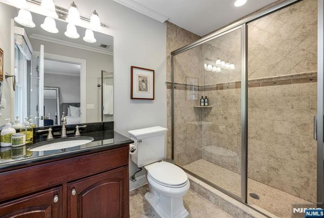 42 Lakewood Avenue, Ho-ho-kus, NJ 07423
