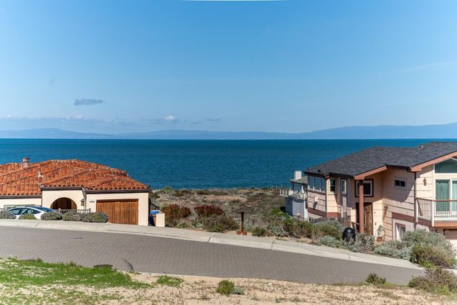 22 Spray Avenue, Monterey, CA 93940