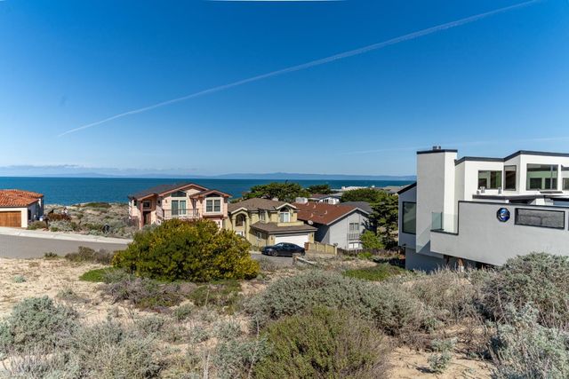 22 Spray Avenue, Monterey, CA 93940