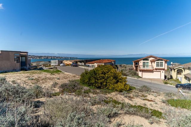 22 Spray Avenue, Monterey, CA 93940