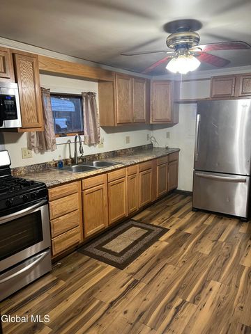 1016 County Hwy 138, Broadalbin, NY 12025