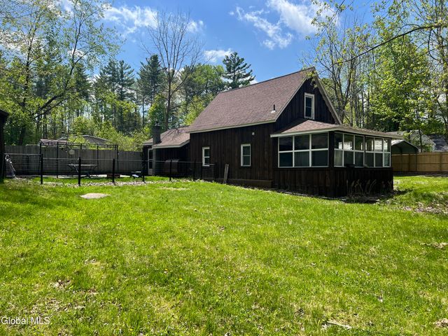 1016 County Hwy 138, Broadalbin, NY 12025