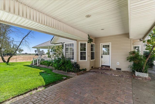 12900 Angrave Rd, Galt, CA 95632