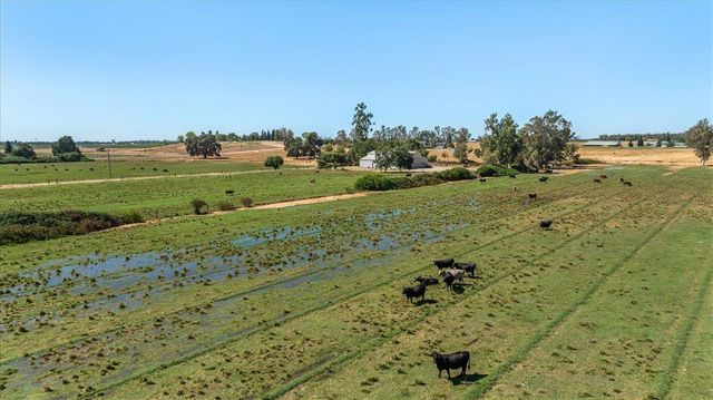 12900 Angrave Rd, Galt, CA 95632